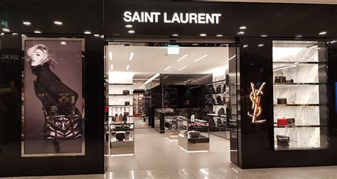 yves saint laurent offerte lavoro|Lavora con noi in .